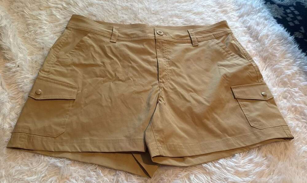 Eddie Bauer Travex Horizon Cargo Shorts